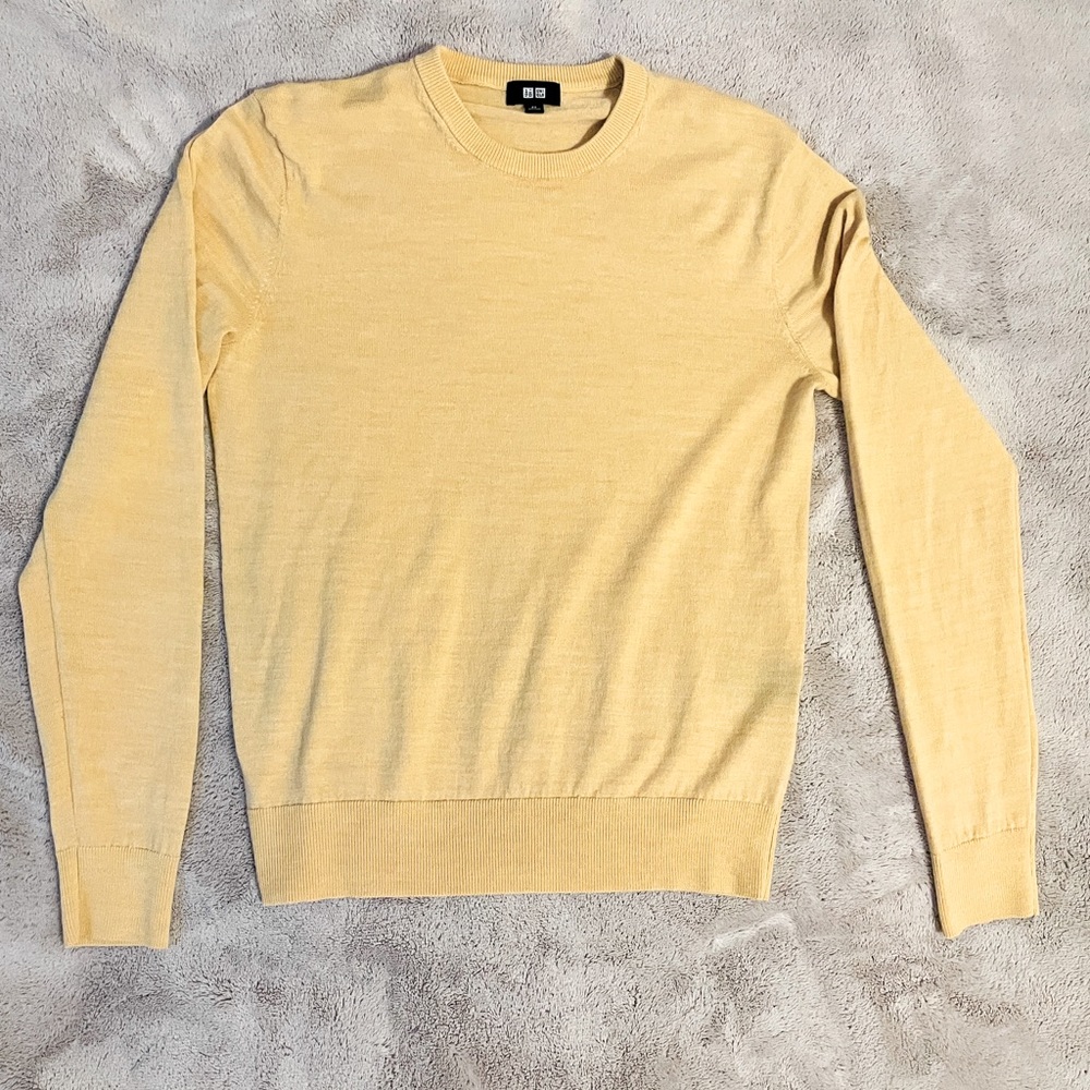 UNIQLO Cashmere Sweater